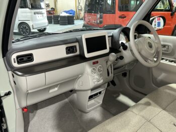 アルトラパン ハイブリッド G 6型 スズキセーフティサポート 未使用車 4WD