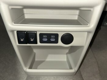 アルトラパン ハイブリッド G 6型 スズキセーフティサポート 未使用車 4WD