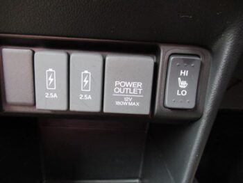 N-BOXスラッシュ G・L インテリアカラーパッケージ 4WD