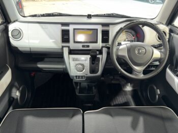 フレアクロスオーバー XT　ターボ　4WD