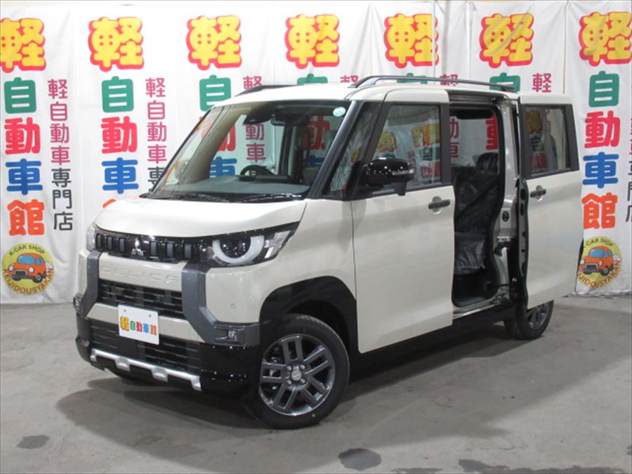 デリカミニ G 未使用車 4WD