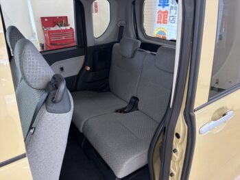 タント L　未使用車　４WD