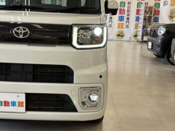 ピクシスメガ Ｌ　ＳＡⅢ　純正ナビ・TV・バックカメラ　4WD