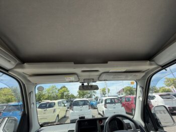 ハイゼットカーゴバン デラックス　4WD