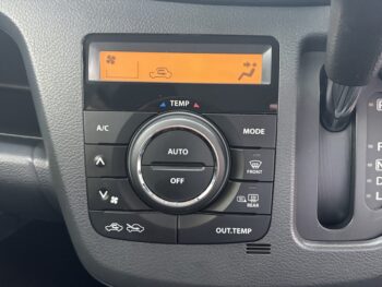 ワゴンR スティングレー X　ナビ　４WD