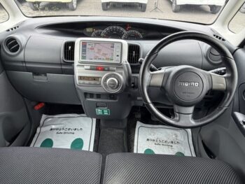 タントカスタム RS ターボ 4WD