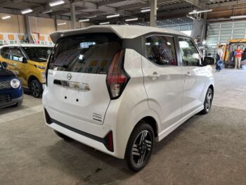 デイズ ハイウェイスターＸ　プロパイロットＥＤ　純正ナビ・ＴＶ・アラウンドビューモニター 4WD
