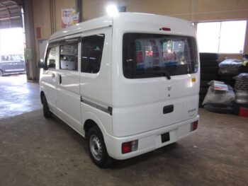 エブリイバン  ＰＡリミテッド ハイルーフ セーフティサポート装着車 4WD