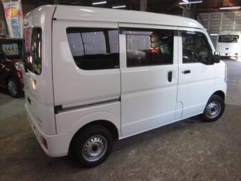 エブリイバン  ＰＡリミテッド ハイルーフ セーフティサポート装着車 4WD
