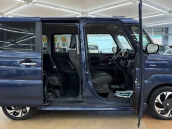 スペーシアカスタム ハイブリッドＸＳターボ　全方位モニター　純正ナビ・ＴＶ・スズキコネクト 4WD