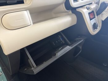 ムーヴキャンバス  Xリミテッド　SAⅡ　ナビ・TV　4WD