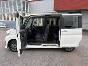 タントカスタム ＲＳ ターボ ＳＡ 純正ナビ・TV・バックカメラ 4WD