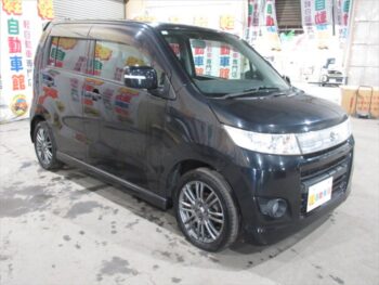 ワゴンR スティングレー T　ターボ 4WD
