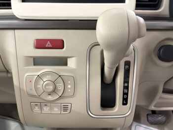 アルトラパン ハイブリッド L 未使用車 4WD