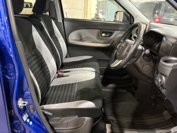 キャスト アクティバG　ターボ　SAⅡ　純正ナビTV　バックカメラ　4WD