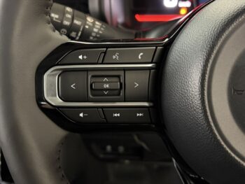 スペーシアギア ハイブリッドXZ　未使用車　4WD