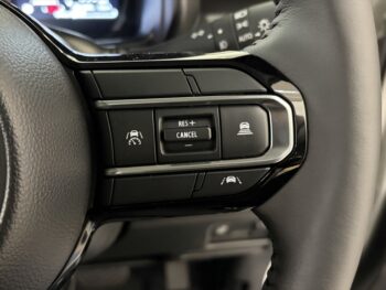 スペーシアギア ハイブリッドXZ　未使用車　4WD