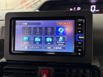 タントカスタム L　純正ナビ・TV・バックモニター　4WD
