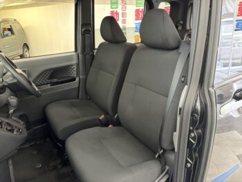 タントカスタム L　純正ナビ・TV・バックモニター　4WD
