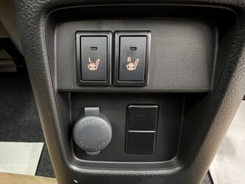 ハスラー ハイブリッドG　未使用車　４WD