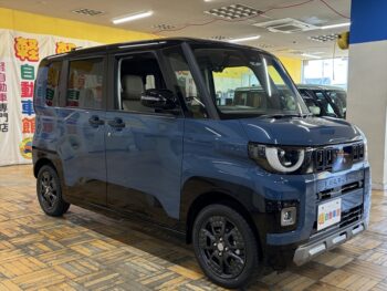 デリカミニ T プレミアム デリマルパッケージ  4WD　ターボ　届出済未使用車