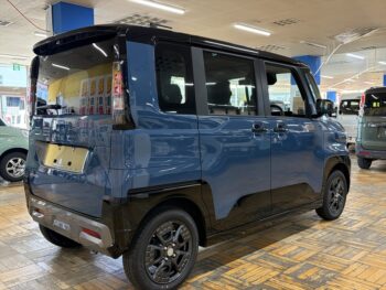 デリカミニ T プレミアム デリマルパッケージ  4WD　ターボ　届出済未使用車