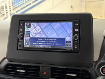 デイズ X　純正ナビ　4WD