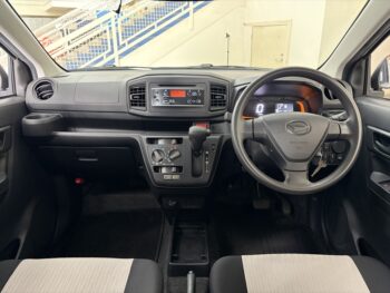 ミライース L　SAⅢ　4WD