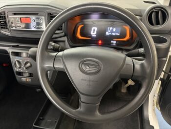 ミライース L　SAⅢ　4WD