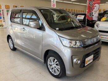 ワゴンR スティングレー X　4WD