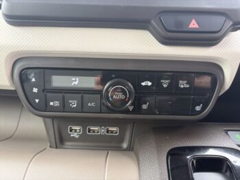 N-WGN Ｌ ホンダセンシング 純正ナビTV・バックカメラ 4WD