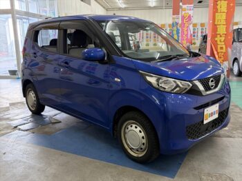 デイズ X　純正ナビ　4WD