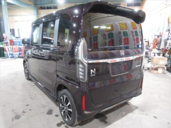 N-BOXカスタム G・Lホンダセンシング 4WD