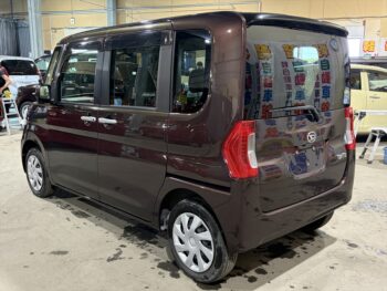 タント X　純正ナビTV　バックカメラ　4WD