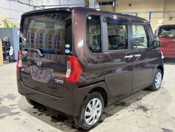 タント X　純正ナビTV　バックカメラ　4WD