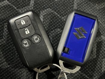 スペーシアギア ハイブリッド　XZ　全方位モニター純正９インチナビTV　スズキコネクト　後期型　未使用車　4WD