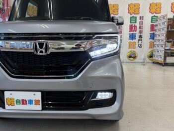 N-BOXカスタム G・EXターボ　ホンダセンシング　純正ナビ・TV　4WD