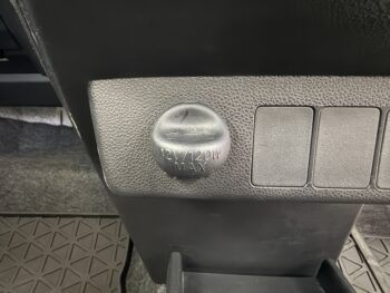 ミライース L　SAⅢ　４WD