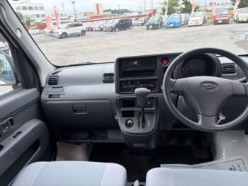 ハイゼットカーゴバン デラックス 4WD
