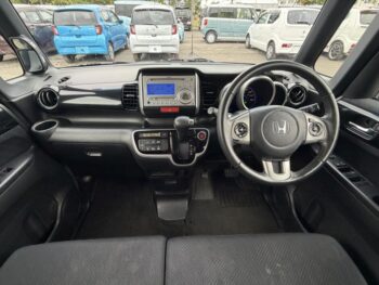 N-BOXカスタム G・ターボパッケージ 4WD