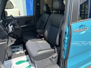 タントカスタム ＲＳ 未使用車