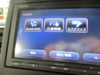 N-BOXカスタム Ｌ　インターナビ　スペシャルパッケージ 4WD