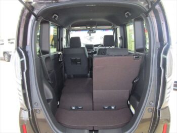 N-BOXカスタム G　EXホンダセンシング 4WD