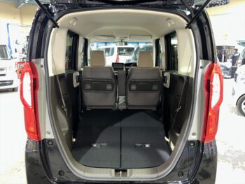 N-BOX L　純正ナビTV　バックカメラ　後期型　4WD