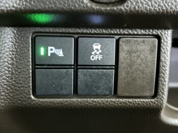 N-BOX L　純正ナビTV　バックカメラ　後期型　4WD