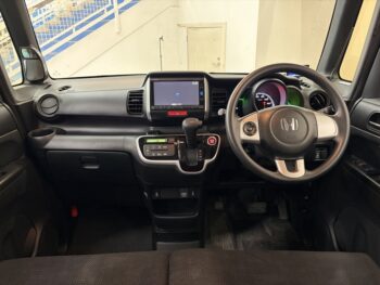 N-BOX G・Lパッケージ　4WD