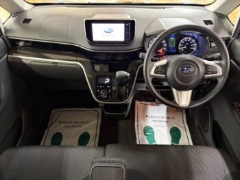 ステラカスタム Ｒ　スマートアシスト　純正ナビ　ＴＶ　パノラマモニター　後期型 4WD