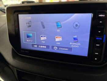 ステラカスタム Ｒ　スマートアシスト　純正ナビ　ＴＶ　パノラマモニター　後期型 4WD