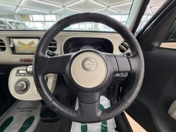 ミラココア プラスＸスペシャルコーデ　バックカメラ 4WD