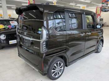 N-BOXカスタム L　後期型　4WD